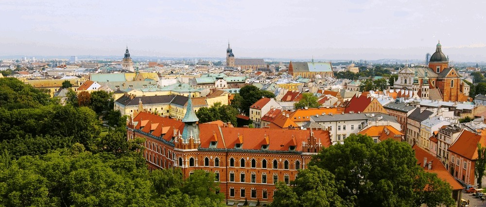 9 Reasons to Visit Poland in 2022 peview